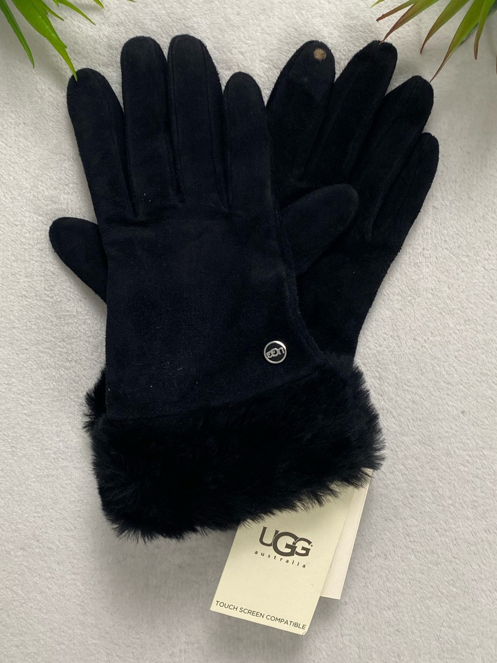 Ugg Genuine Suede Leather Shearling Sheepskin Shorty Tech Gloves | Black